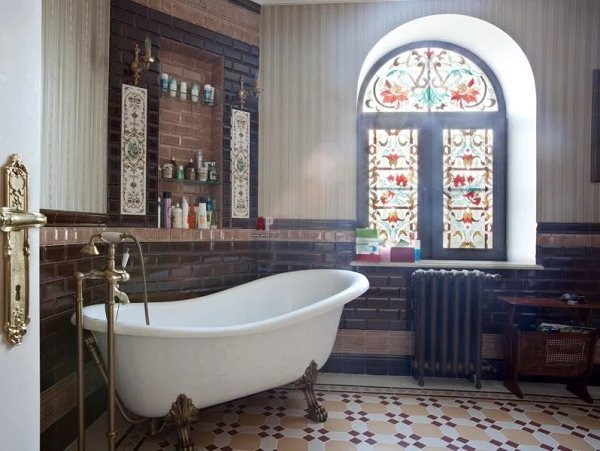 Ванная комната с окном: дизайн в частном доме с фото, варианты планировки