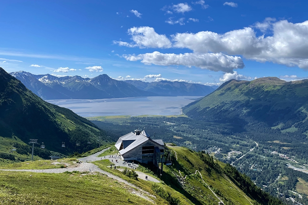 Дружба на расстоянии. Историк Петров назвал продажу Аляски неизбежностью
Дружба на расстоянии. Историк Петров назвал продажу Аляски неизбежностью