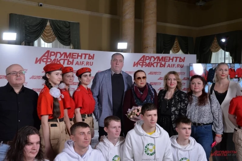 Мы победили! Спецпроект «АиФ» защищает правду о подвиге советского солдата
Мы победили! Спецпроект «АиФ» защищает правду о подвиге советского солдата