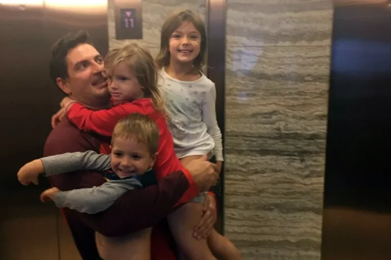 Шанс на свободу. Отец молит обменять россиянина, заключенного в тюрьме США