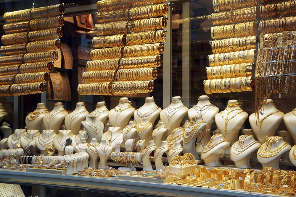 
        Бюджетная красота. Гид по полудрагоценным камням и их особенностям с фото    