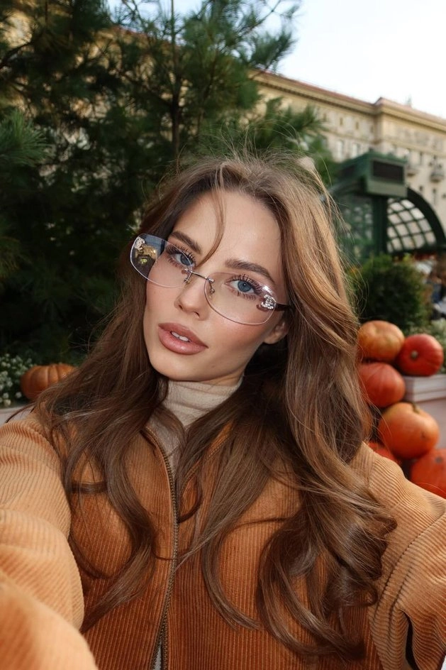 
        ДТП и смерть собаки. Невестка певицы Валерии рассказала о самом худшем дне    