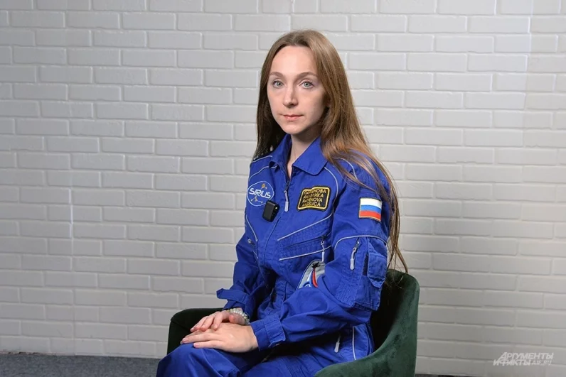 Космическая Анжелика. Слетав на Луну, она собирается отправиться на Марс
Космическая Анжелика. Слетав на Луну, она собирается отправиться на Марс