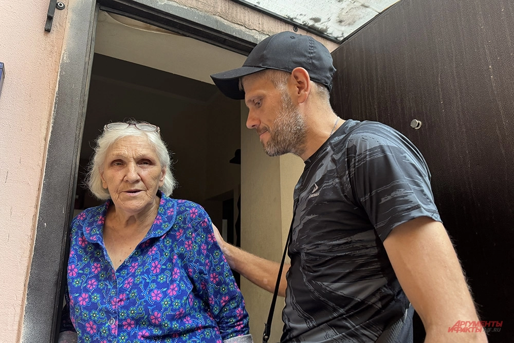 «Жду уже сорок лет». Мама участника СВО бьется за положенное ей жилье
«Жду уже сорок лет». Мама участника СВО бьется за положенное ей жилье