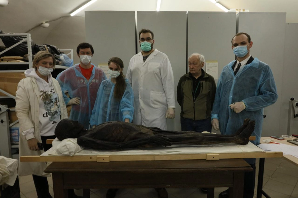 
        Раскрыта тайна мумии из МГУ. Учёные воссоздали облик древнего египтянина    