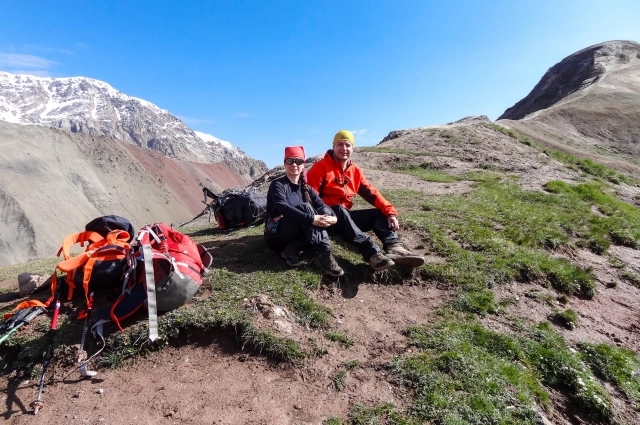 Не умирай! Альпинистка Наговицина оставила мужа в горах, как сейчас ее саму
Не умирай! Альпинистка Наговицина оставила мужа в горах, как сейчас ее саму