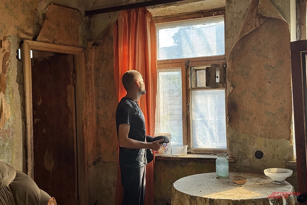 «Жду уже сорок лет». Мама участника СВО бьется за положенное ей жилье
«Жду уже сорок лет». Мама участника СВО бьется за положенное ей жилье