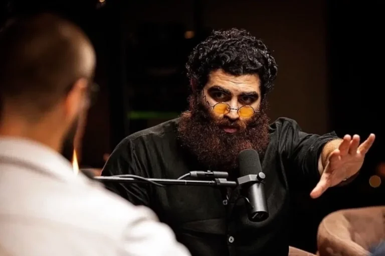 Все началось с сыроедения. Откуда взялся блогер-провокатор Арсен Маркарян