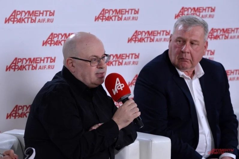 Мы победили! Спецпроект «АиФ» защищает правду о подвиге советского солдата
Мы победили! Спецпроект «АиФ» защищает правду о подвиге советского солдата