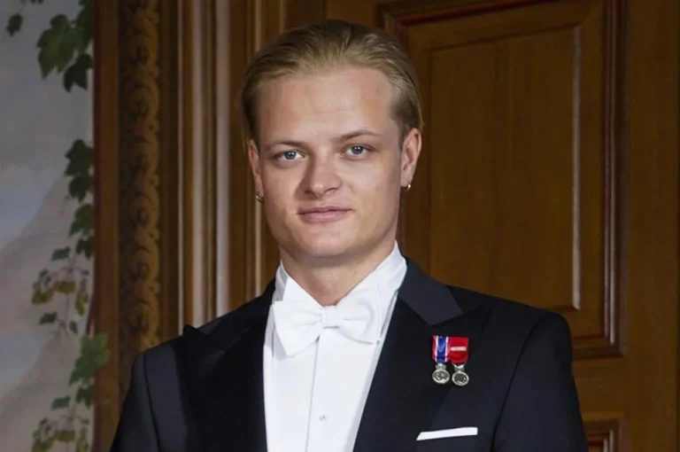 Все могут короли. Люди из власти, которых обвинили в изнасилованиях