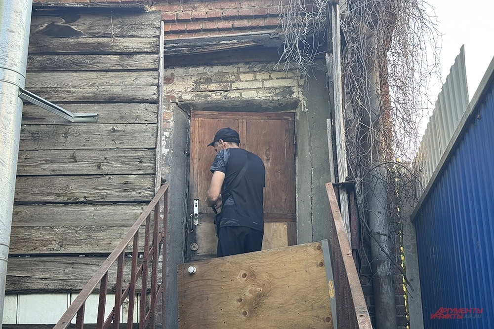 «Жду уже сорок лет». Мама участника СВО бьется за положенное ей жилье
«Жду уже сорок лет». Мама участника СВО бьется за положенное ей жилье