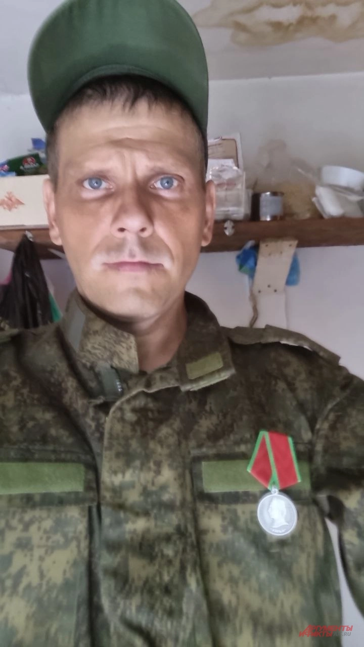 «Жду уже сорок лет». Мама участника СВО бьется за положенное ей жилье
«Жду уже сорок лет». Мама участника СВО бьется за положенное ей жилье