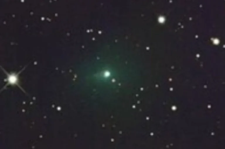 Комета с «фарами». Межзвёздный объект показывает признаки активности