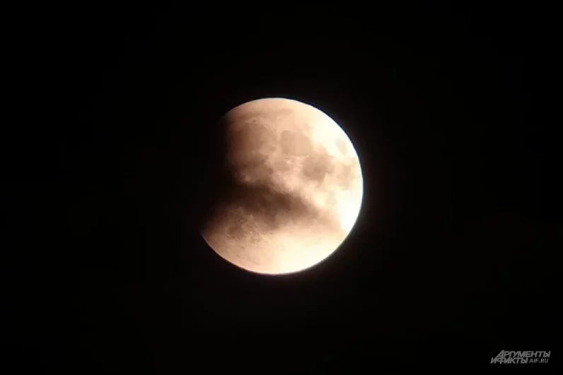 Секс на небе. Какие изменения психики могут вызывать затмения Луны и Солнца
Секс на небе. Какие изменения психики могут вызывать затмения Луны и Солнца