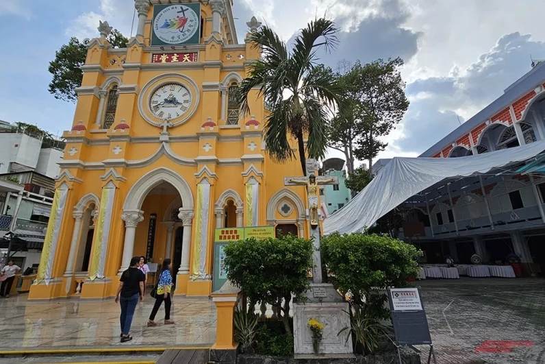 
        «Это пропаганда ЦРУ». Почему вьетнамцы едят «дикие отбивные», шокируя всех?    