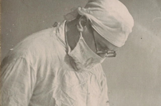 Букет в лицо. Как в СССР впервые успешно разделили сиамских близняшек
Букет в лицо. Как в СССР впервые успешно разделили сиамских близняшек