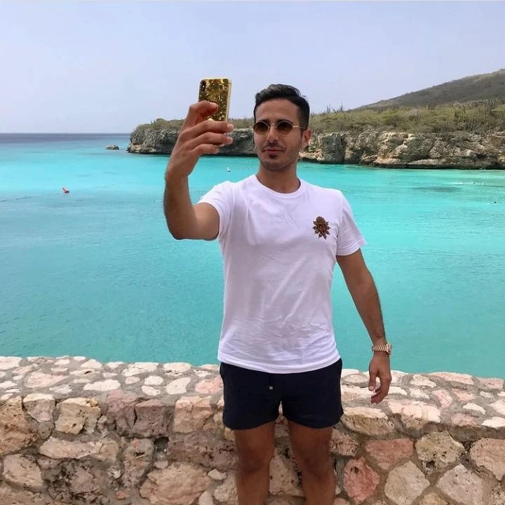 «Любящий бойфренд». «Аферист из Tinder» Саймон Леваев снова отличился
«Любящий бойфренд». «Аферист из Tinder» Саймон Леваев снова отличился