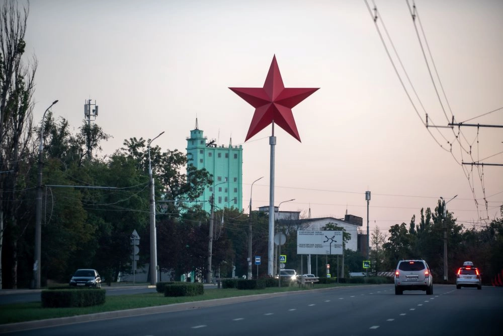 Минуя Крымский мост и пробки. Отзывы о преимуществах трассы «Новороссия»
Минуя Крымский мост и пробки. Отзывы о преимуществах трассы «Новороссия»