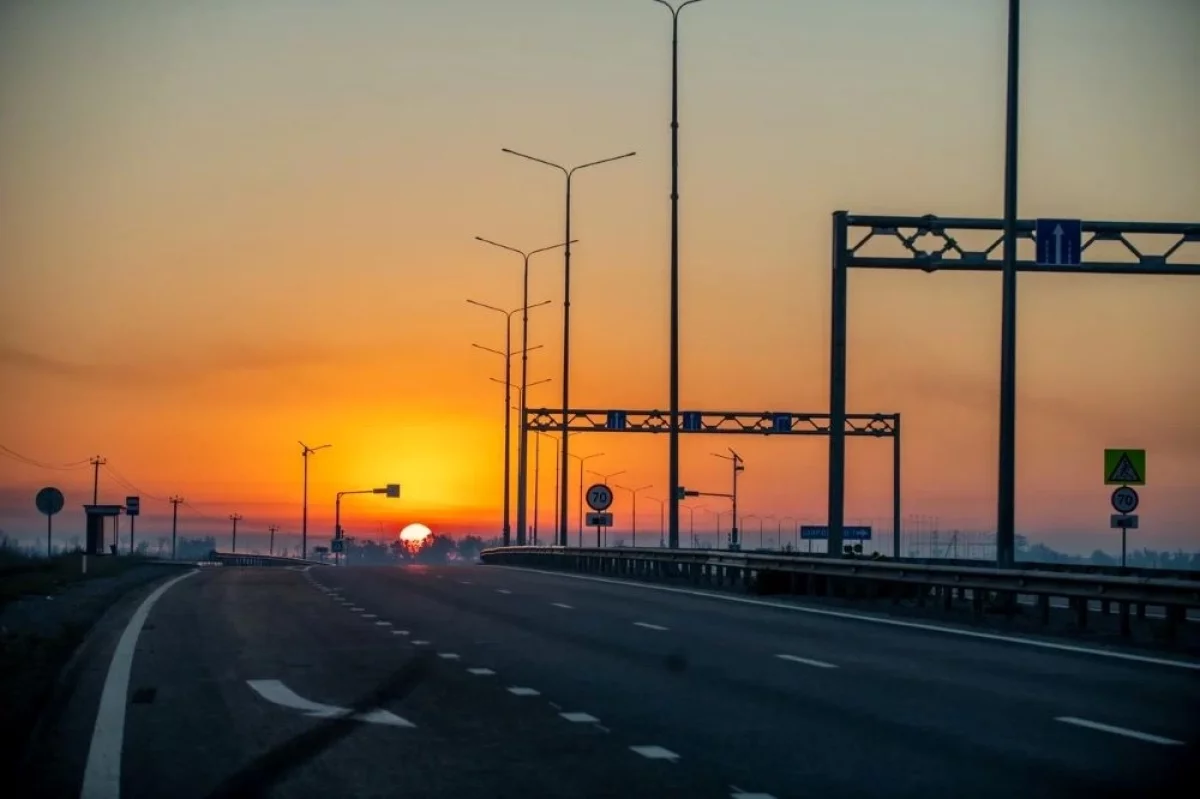 Минуя Крымский мост и пробки. Отзывы о преимуществах трассы «Новороссия»
Минуя Крымский мост и пробки. Отзывы о преимуществах трассы «Новороссия»