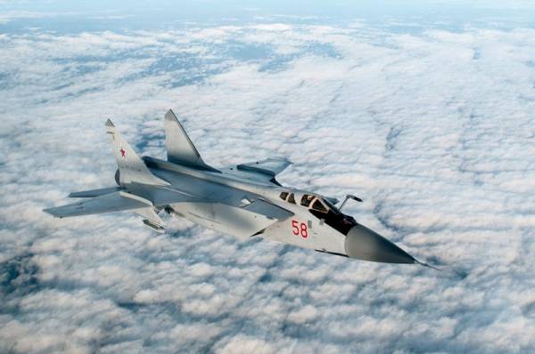 Ядерная триада Федосова. В 96 он не ушел на пенсию, защищая «крылья Родины»
Ядерная триада Федосова. В 96 он не ушел на пенсию, защищая «крылья Родины»