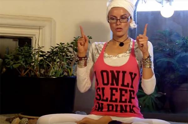 Трупы не ем. Как живет победительница первого в СССР конкурса красоты в 54
Трупы не ем. Как живет победительница первого в СССР конкурса красоты в 54