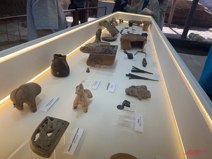 
        Сенсация в Смоленске. Археологи нашли уникальный терем домонгольской эпохи    