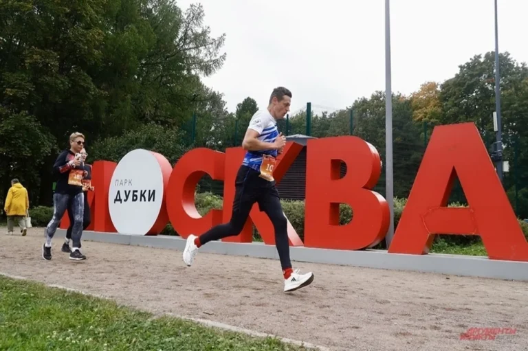 «Не молчи». В Москве прошел забег в честь борьбы с домашним насилием