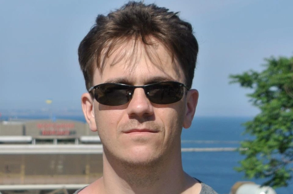 Экстремально и дорого. Погибший парашютист был асом и рекордсменом России
Экстремально и дорого. Погибший парашютист был асом и рекордсменом России