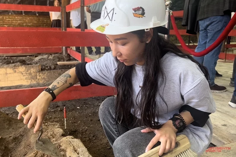 
        Сенсация в Смоленске. Археологи нашли уникальный терем домонгольской эпохи    