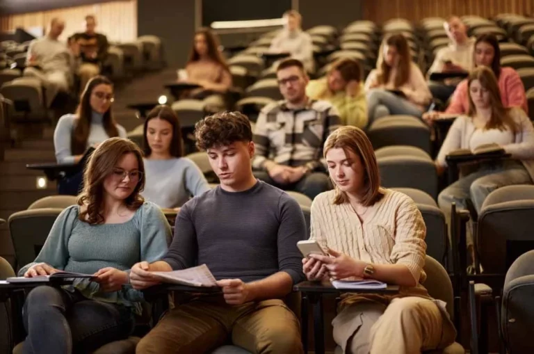 Центры знаний, науки и технологий. Как сегодня меняются университеты?