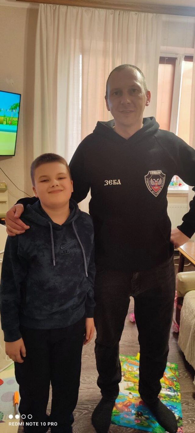 Маминой молитвой. Зеба получил восемь пуль, но выжил и вернулся к своим
Маминой молитвой. Зеба получил восемь пуль, но выжил и вернулся к своим