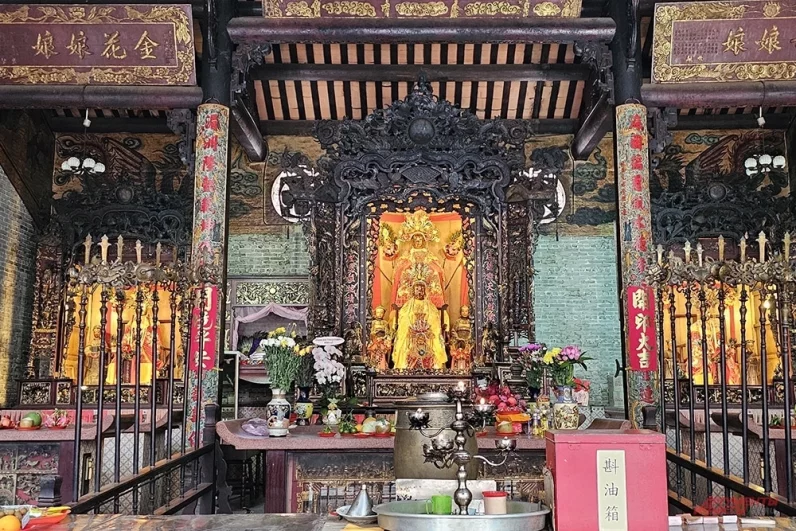 
        «Это пропаганда ЦРУ». Почему вьетнамцы едят «дикие отбивные», шокируя всех?    