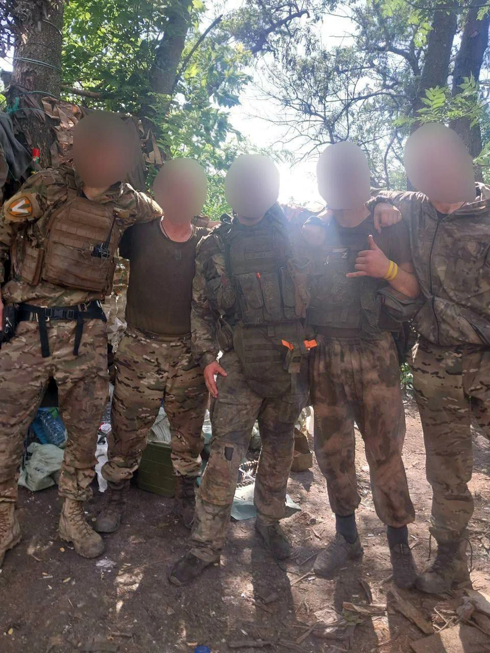 
        Сотни жизней Оратора. Поляки и «азовцы» своих бросают, мобилизованные — нет    