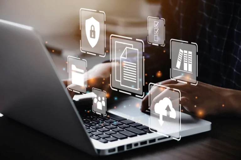 Интернет на ладони. Как прошел первый день РИФ-2025