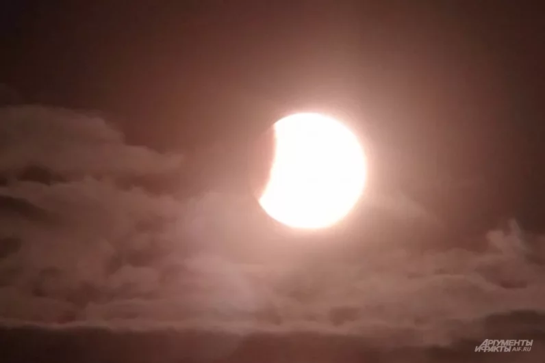 Секс на небе. Какие изменения психики могут вызывать затмения Луны и Солнца
Секс на небе. Какие изменения психики могут вызывать затмения Луны и Солнца