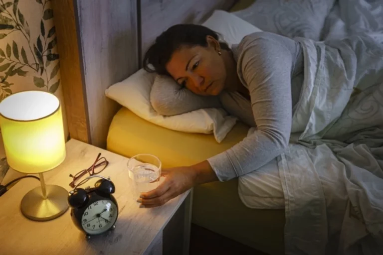 Тайна пития. Ученые назвали простейший напиток для крепкого сна