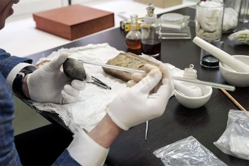 Страшный артефакт. Трёхликий бюст в Ирландии был связан с жуткими ритуалами
Страшный артефакт. Трёхликий бюст в Ирландии был связан с жуткими ритуалами