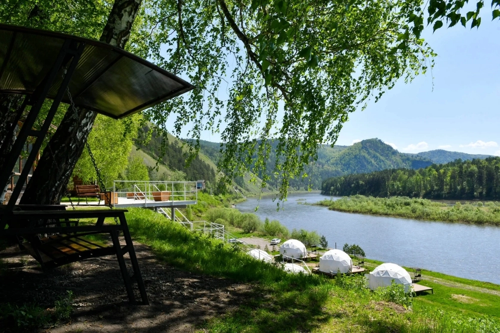 Раздолье для медведей. Вот, где пропали Усольцевы — красиво, но страшно
Раздолье для медведей. Вот, где пропали Усольцевы — красиво, но страшно