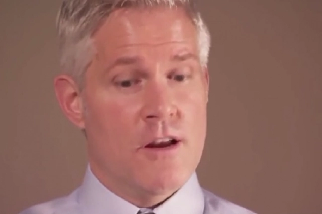 
        Жди меня. Украденного младенца искали 56 лет и нашли незадолго до смерти    