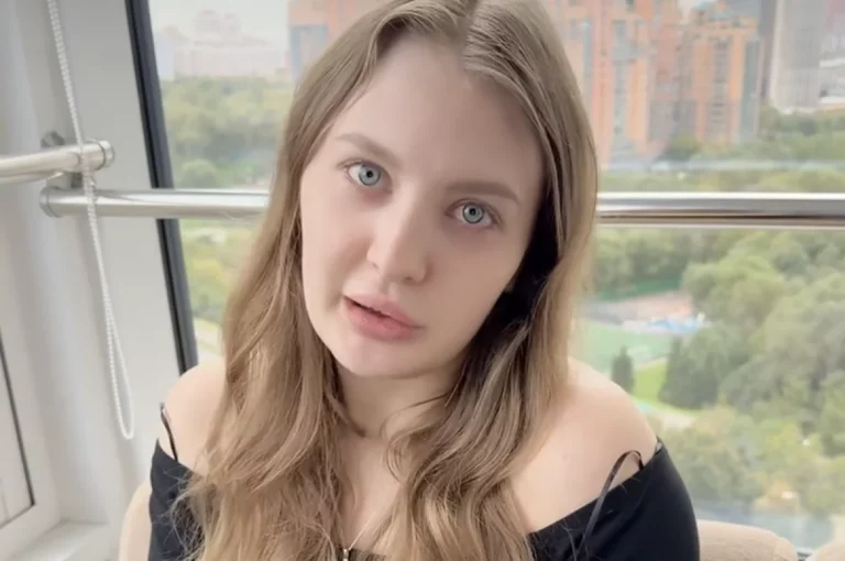 Откровенное прошлое. Как невестка-стриптизерша покорила семью Королевой