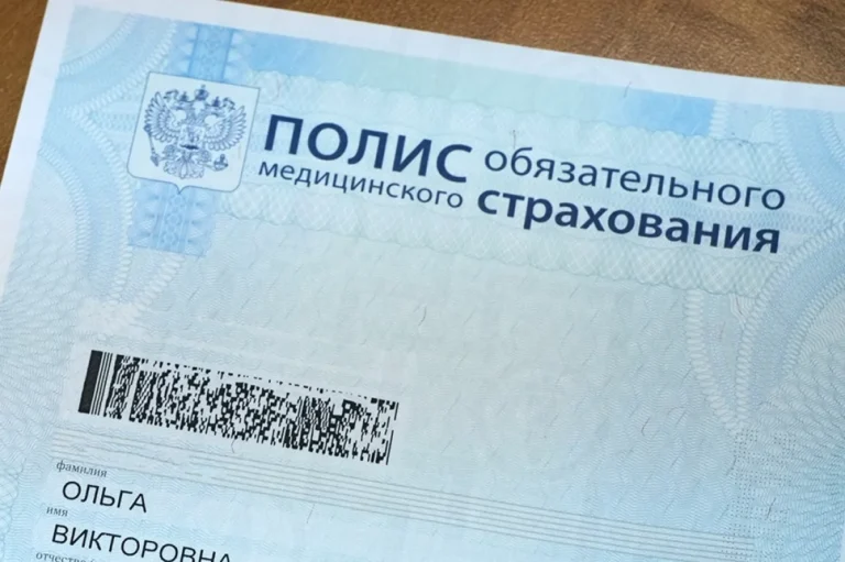 Проверку регионов поручат регионам. Как хотят поменять ОМС